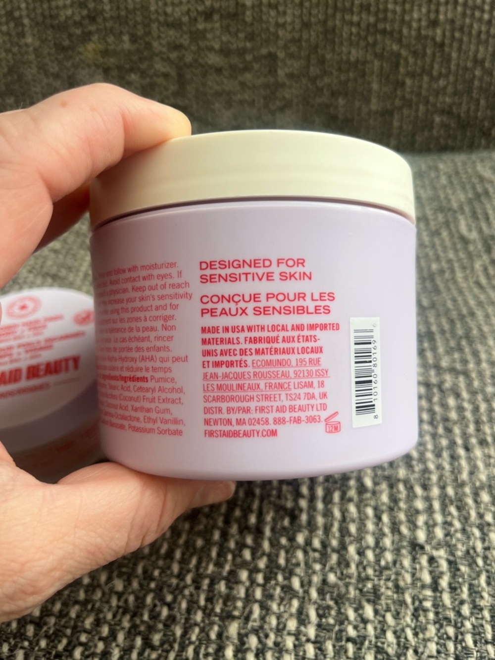 First Aid Beauty Lavender Ingrown Hair Pads & Matching Body Scrub Set - Picture 3 of 3